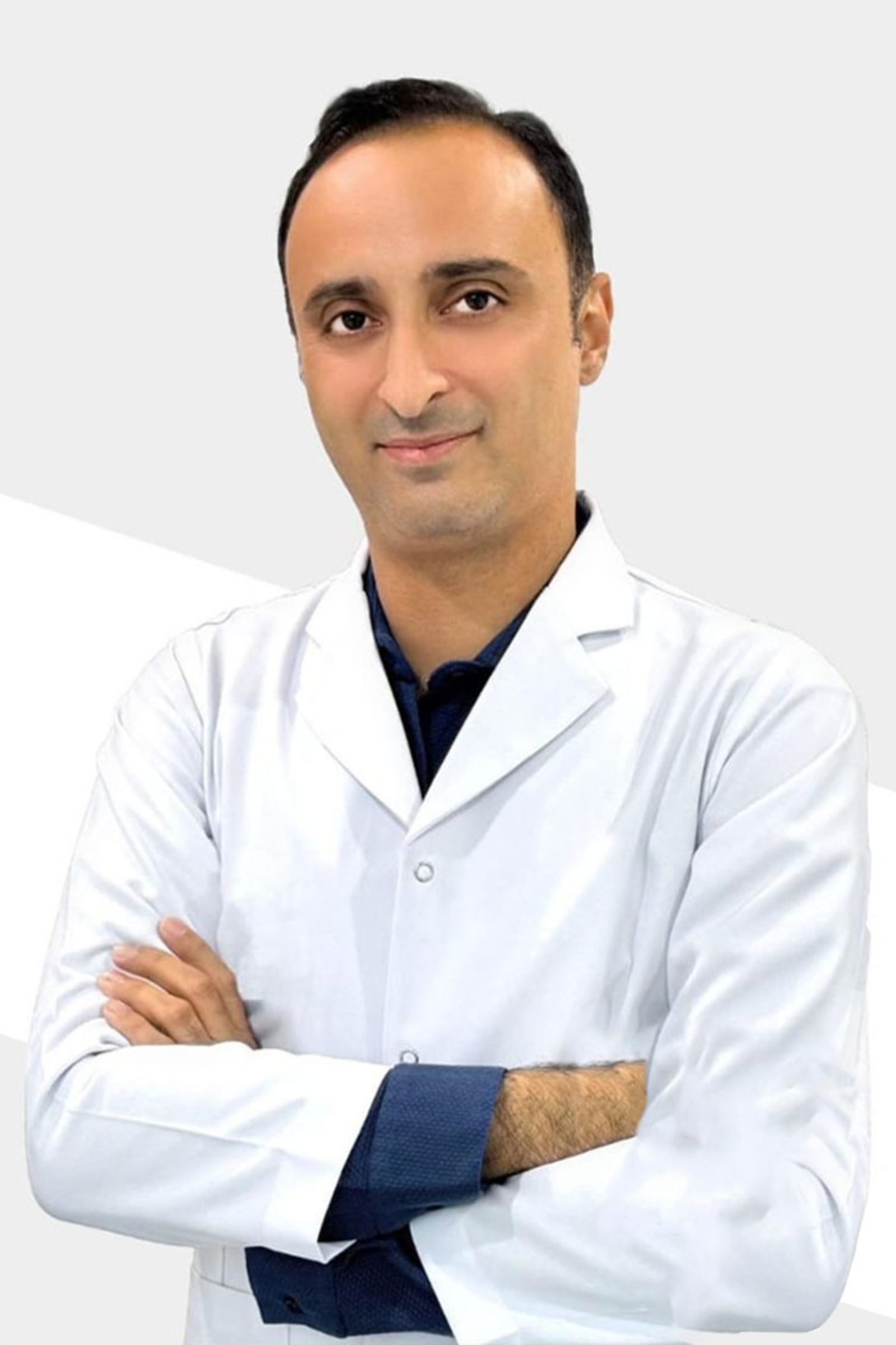 Dr. Arslan Manzoor